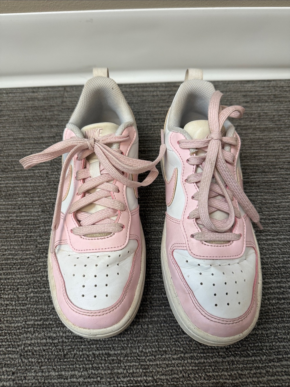Nike Kids White and Light Pink Court Borough Low Recraft Sneakers - Size 4